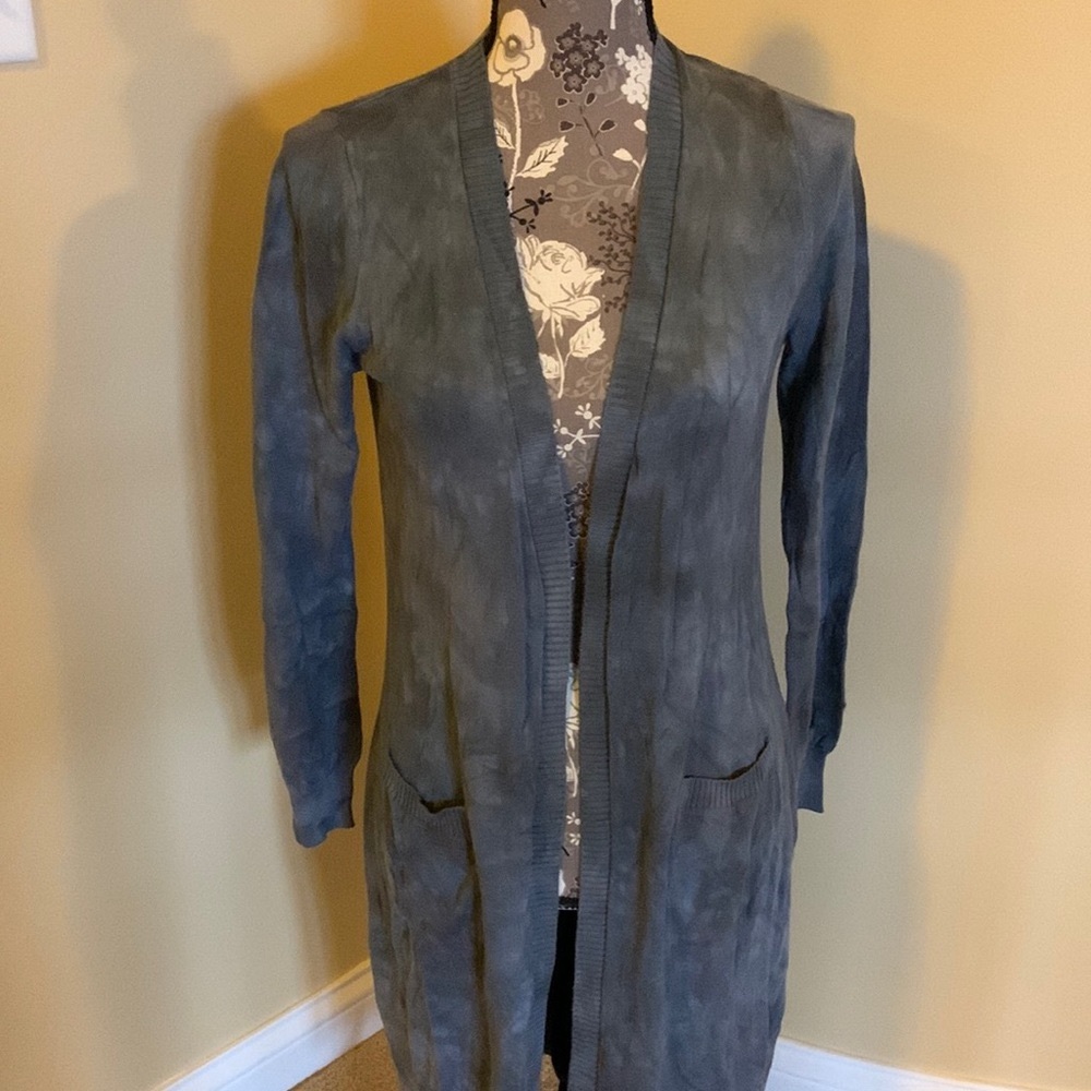 NWT Brightly Twisted long cardigan